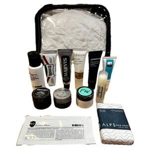 $50 Retail NWOT 13-Piece Men’s Luxury Travel Grooming Kit